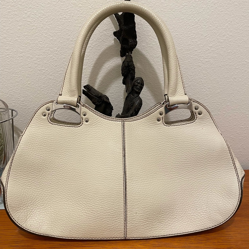 TOD’S GENUINE LEATHER BAG